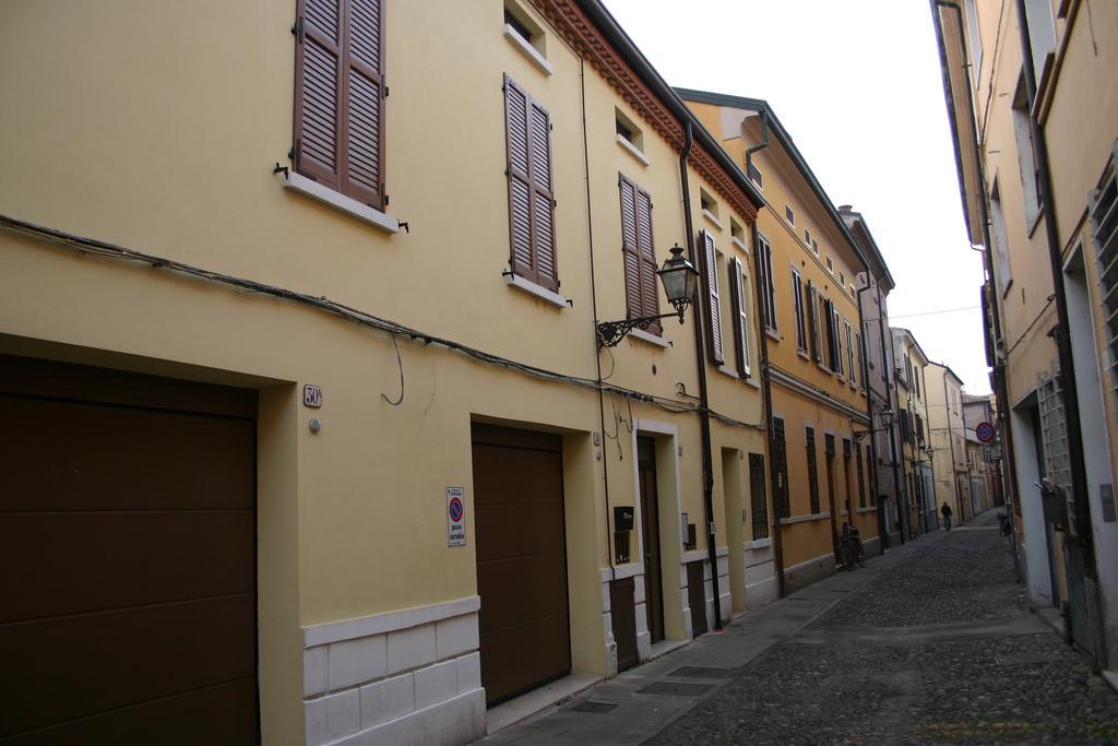 Be Happy Apartman Ferrara Kültér fotó