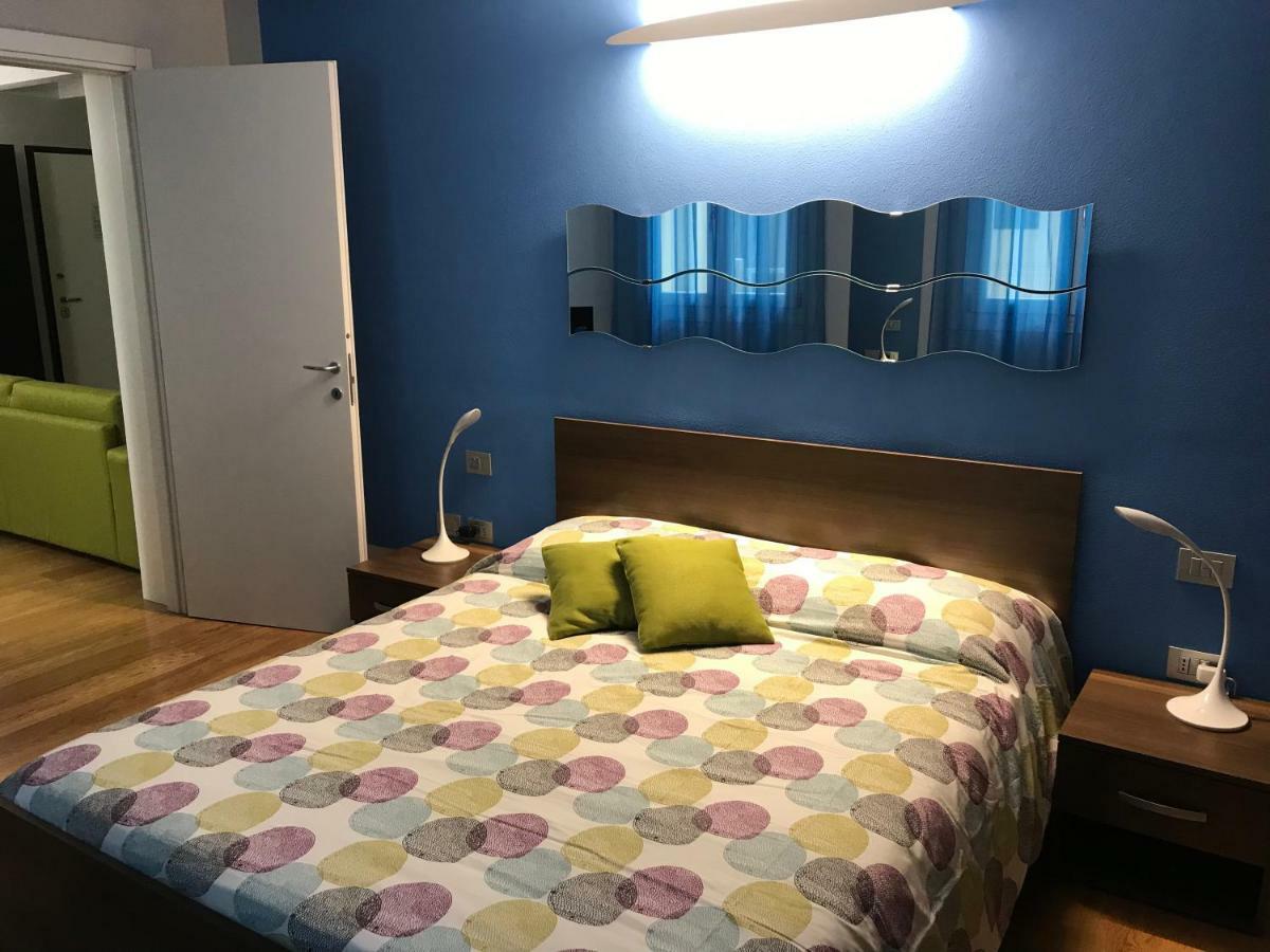 Be Happy Apartman Ferrara Kültér fotó